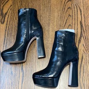 SCHUTZ DEMETRIA BOOTIE